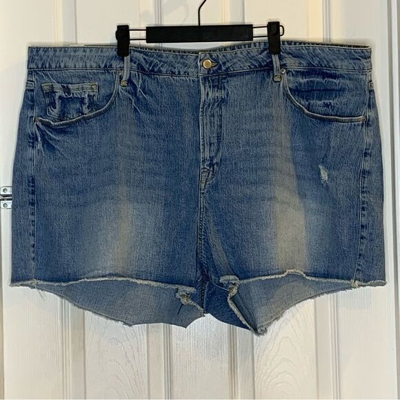 Good American Pants - Good American Cut Off Short Plus Size 24